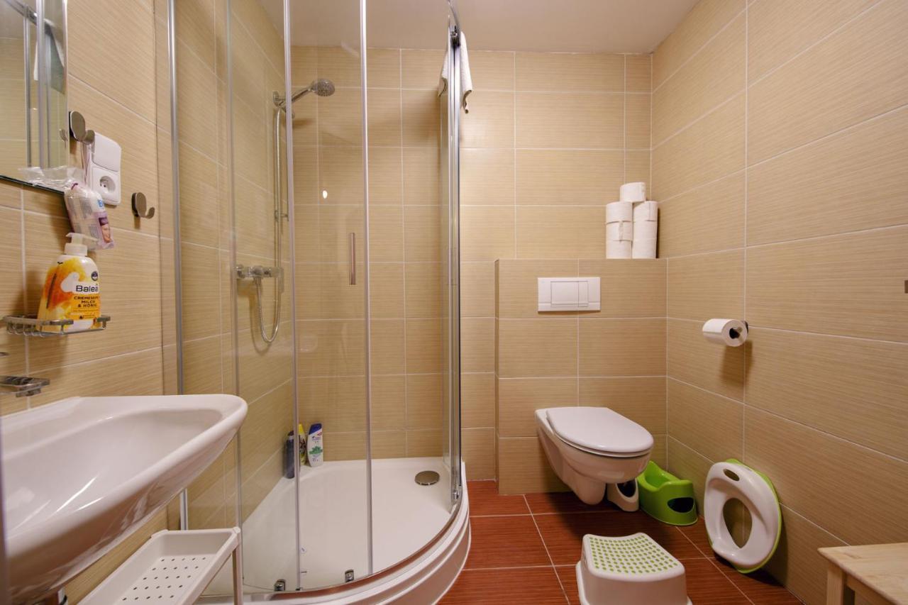 Apartman Zacler Exterior photo