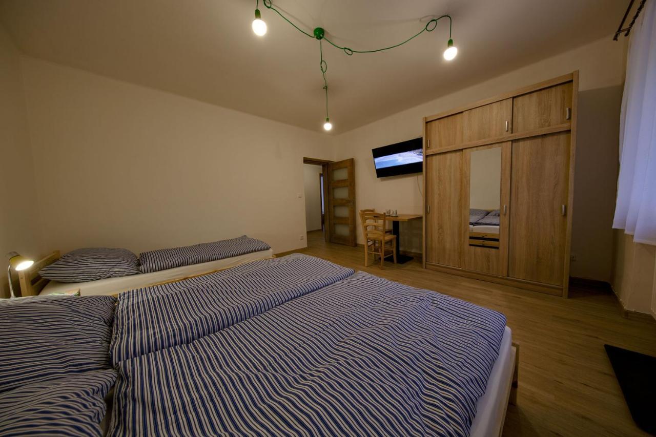 Apartman Zacler Exterior photo