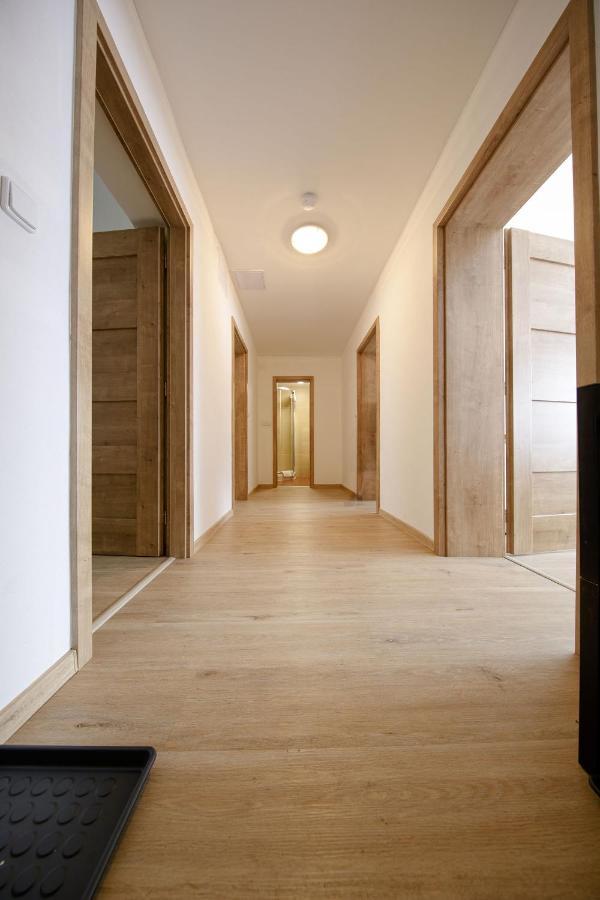 Apartman Zacler Exterior photo
